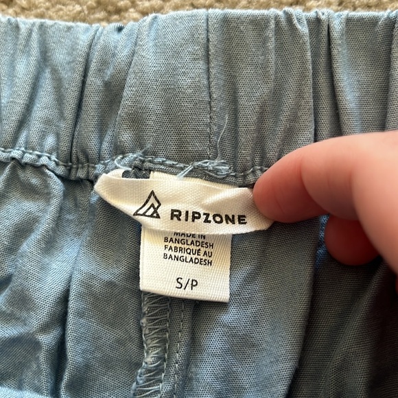 Blue, size small, rip zone shorts - Picture 2 of 3